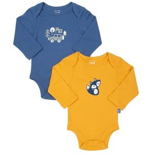 Organic Cotton Newborn-3 months set. 4 pieces: 2 footies, 2-pack muslin & 2 body